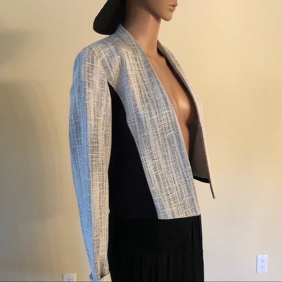 Stunning Tahari Jacket  - - Picture 7 of 10
